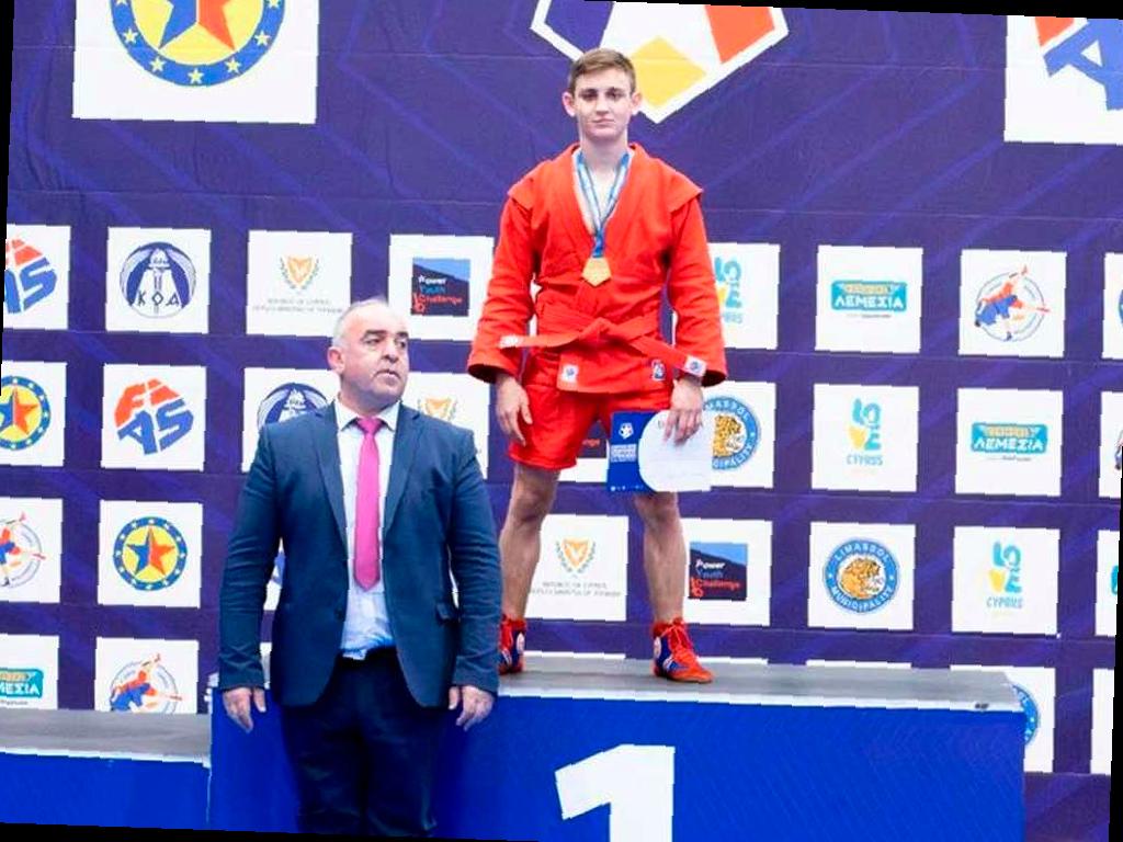 Спортсмен из Сочи победил на первенстве Европы по самбо
