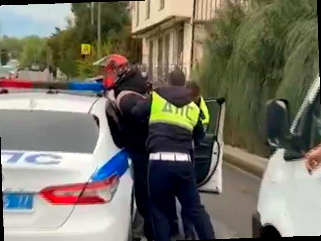 В Сириусе мотоциклист устроил гонку с полицией