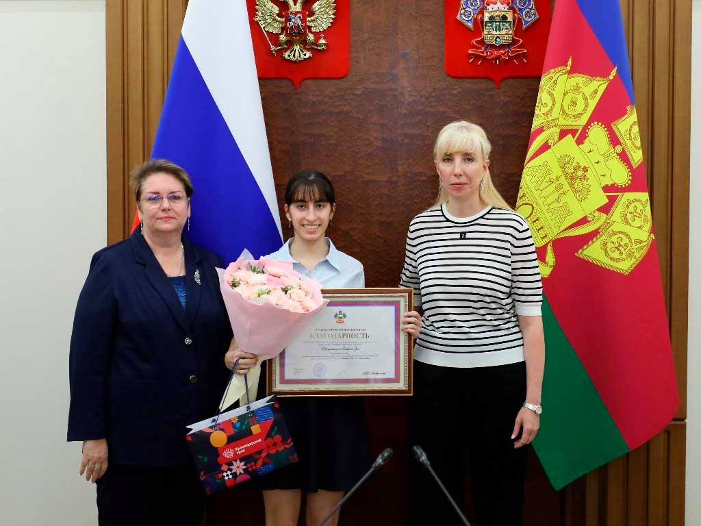 Сочинка успешно выступила на Всероссийской олимпиаде по китайскому языку