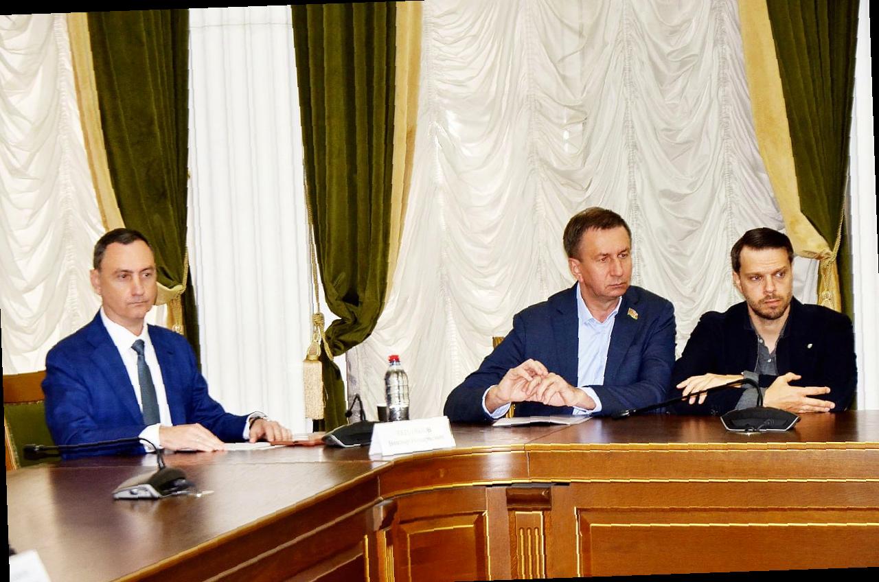 «Виктор Тепляков принял участие в заседании политсовета Сочинского отделения «Единой России»