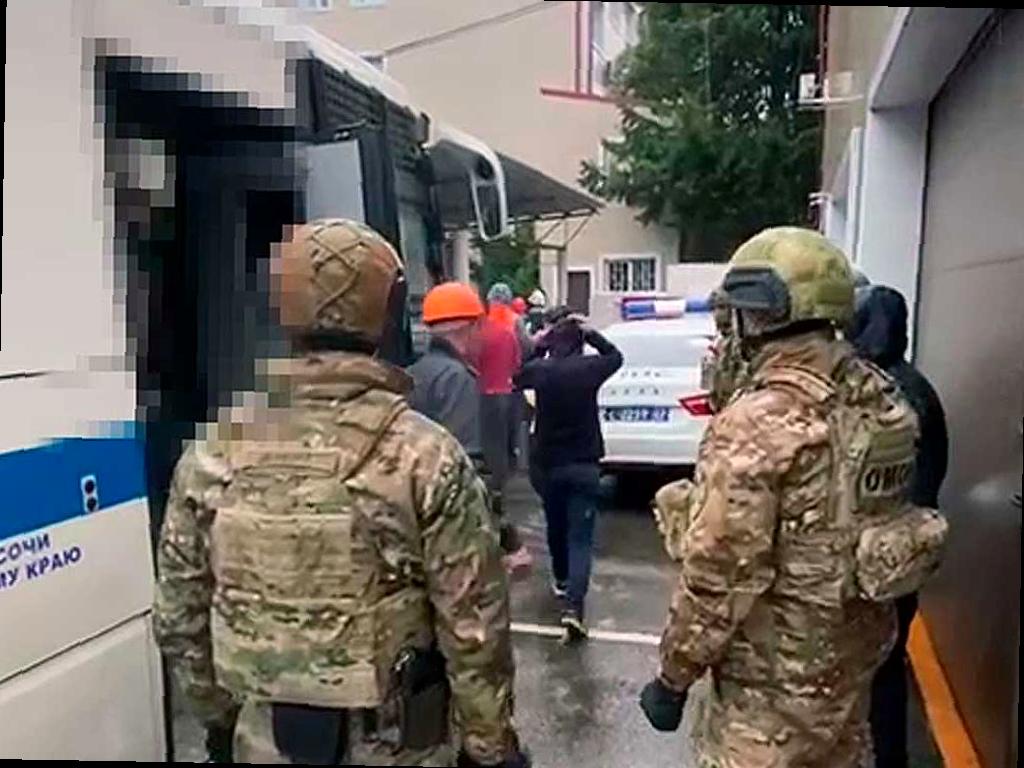 Рейд на стройплощадке в Адлере: более 30 человек задержаны