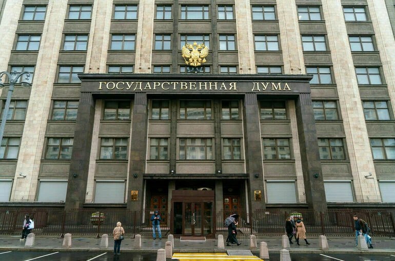 Госдума поддержала право женщин самостоятельно решать вопрос об аборте