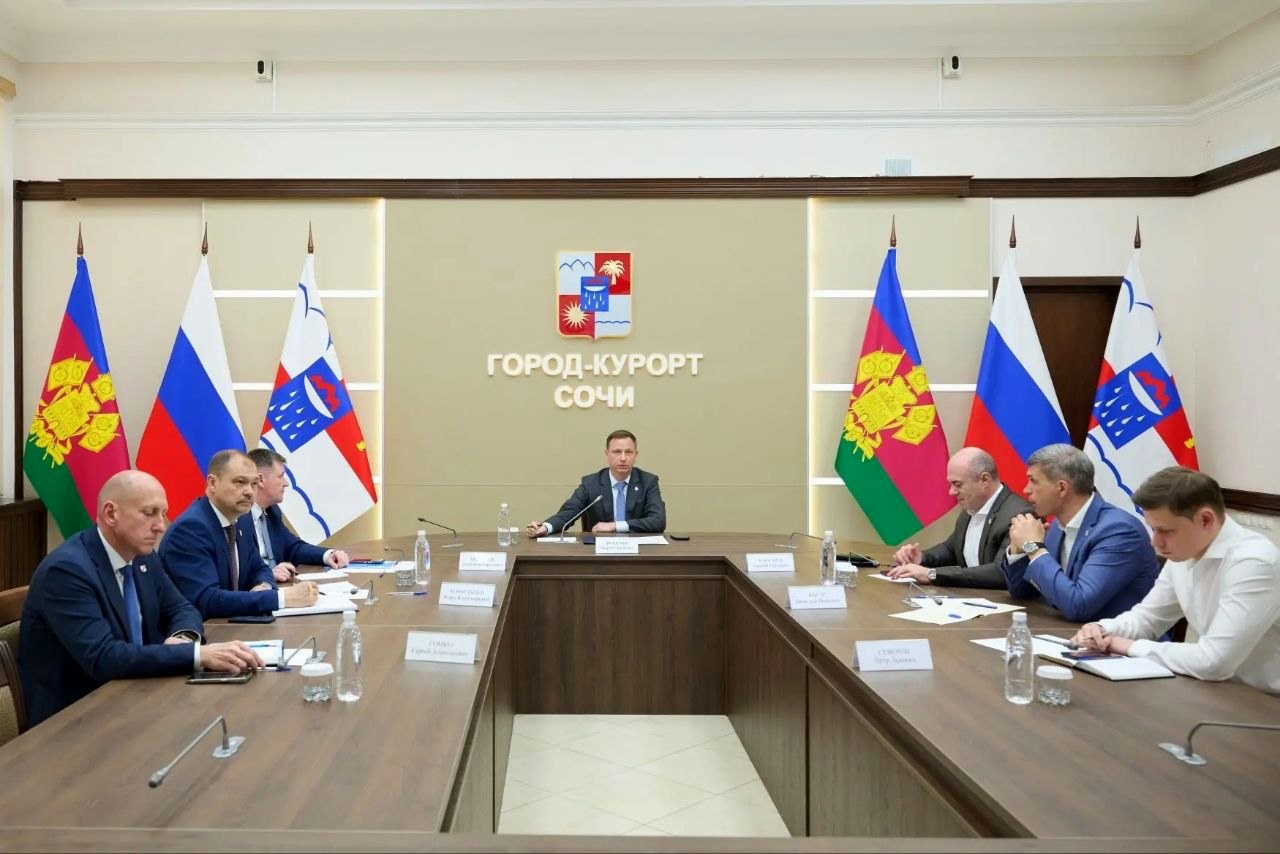 В Сочи продолжается подготовка к летнему туристическому сезону