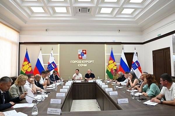 Новые подходы к борьбе с американской белой бабочкой обсудили в Сочи